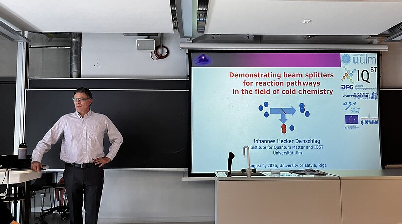 Prof. Johannes Hecker Denschlag vieslekcija projekta Q-DYNAMO ietvaros